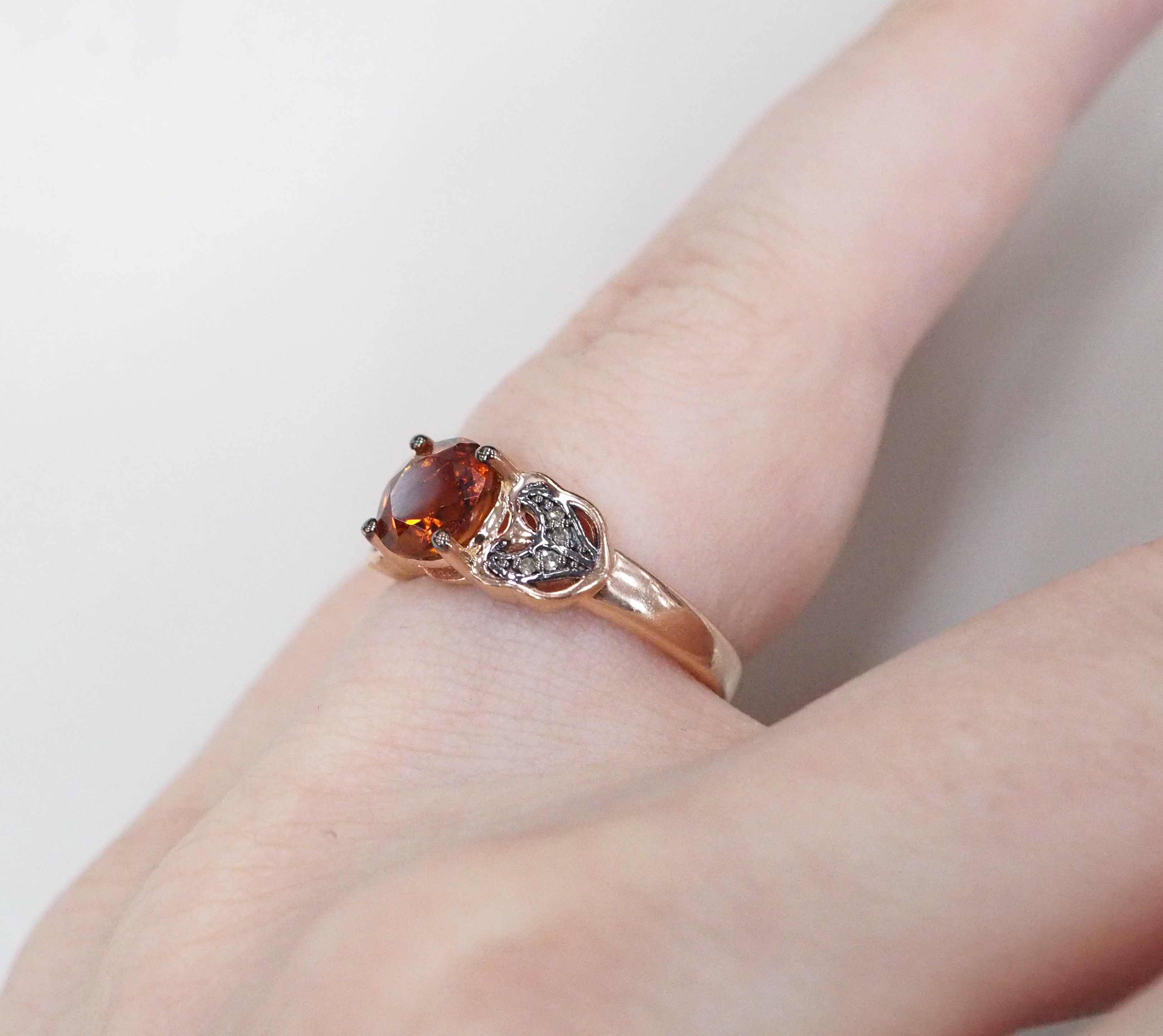 Серебряное кольцо с цитрином Мадейра